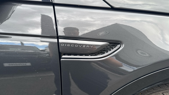 Land Rover Discovery Sport 2.0 D200 Landmark 5dr Auto [5 Seat] Diesel Station Wagon - Image 22